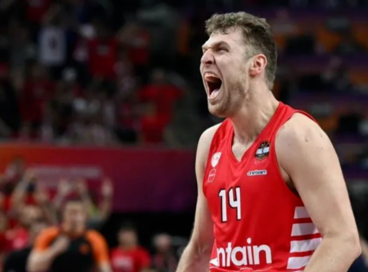 竞技宝-转折点！萨克拉门托国王临场应变，欧篮联今夜攻防权衡，悬念犹存，训练强度显著提升的简单介绍